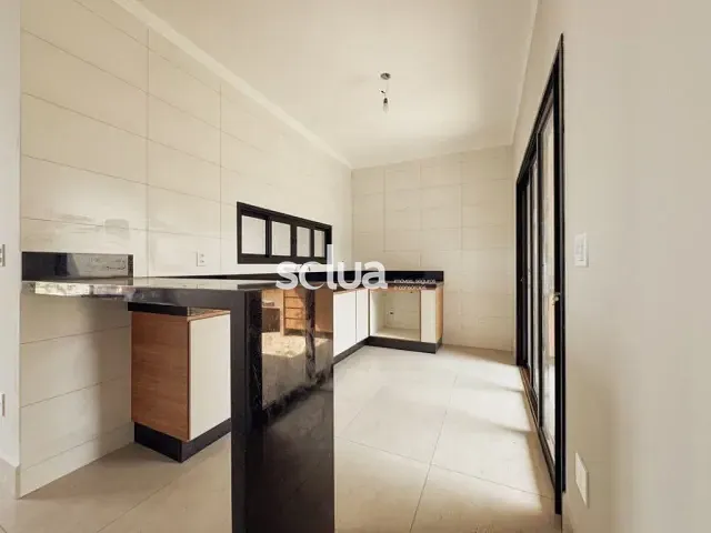 Casa com 200m² 3 quartos e 1 banheiro, à venda, no bairro Parque Brasil 500 em Paulínia