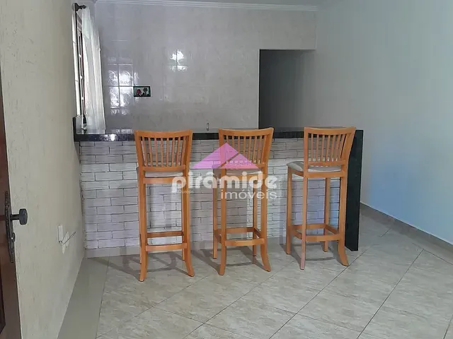Casa 2 quartos e 2 banheiros, à venda, no bairro Porto Novo em Caraguatatuba