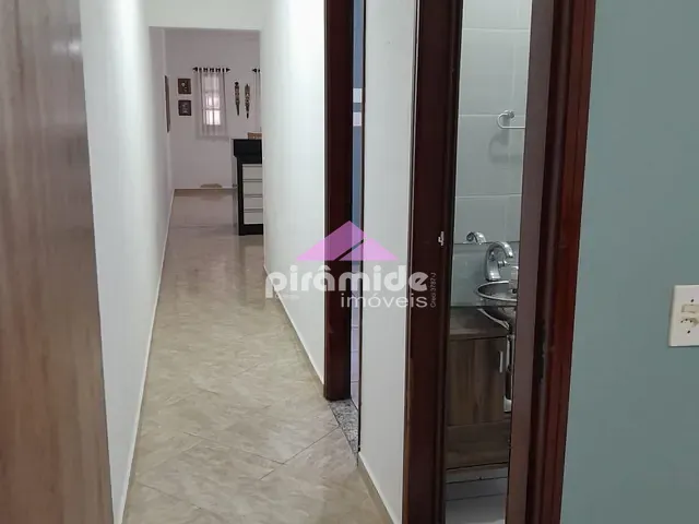 Casa 2 quartos e 2 banheiros, à venda, no bairro Porto Novo em Caraguatatuba
