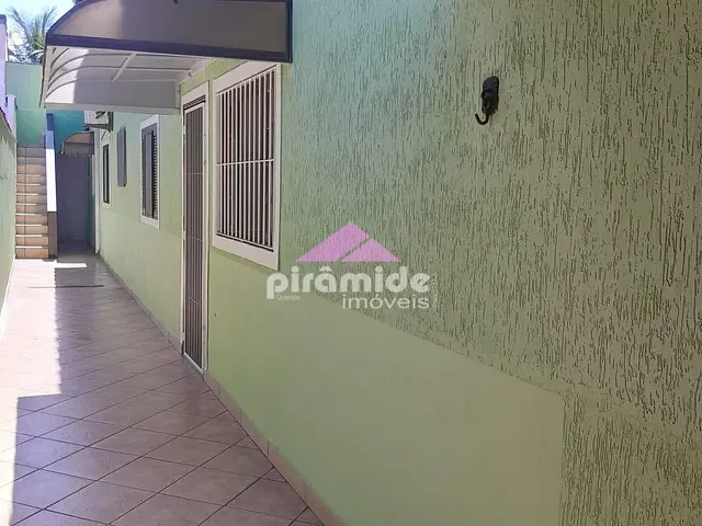 Casa 2 quartos e 2 banheiros, à venda, no bairro Porto Novo em Caraguatatuba