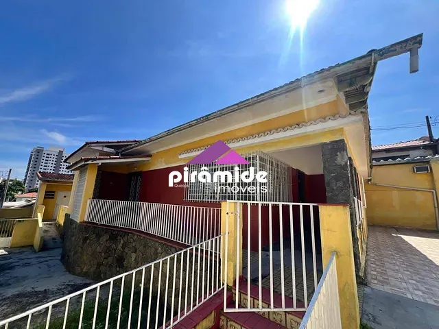 Casa com 324m², para alugar, no bairro Jardim Oswaldo Cruz em São José dos Campos