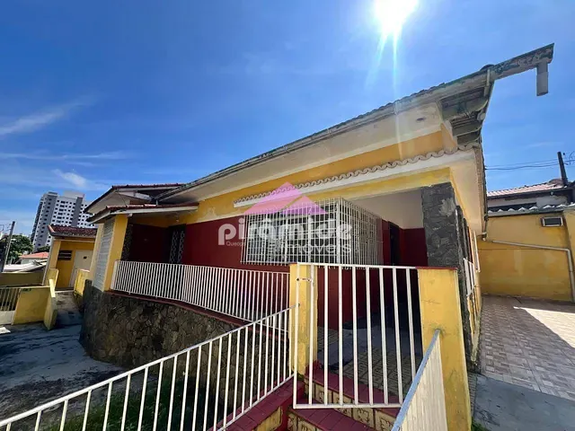 Casa com 324m², para alugar, no bairro Jardim Oswaldo Cruz em São José dos Campos