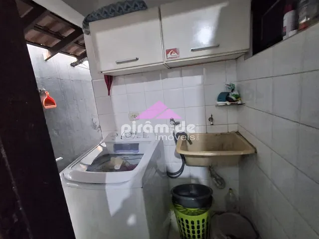 Casa 3 quartos e 1 banheiro, para alugar, no bairro Morro do algodão em Caraguatatuba