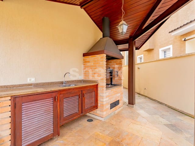 Casa com 360m² 4 quartos e 6 banheiros, à venda, no bairro Alphaville em Santana de Parnaíba