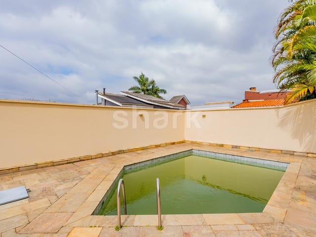 Casa com 360m² 4 quartos e 6 banheiros, à venda, no bairro Alphaville em Santana de Parnaíba