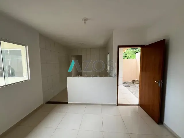 Casa com 150m² 3 quartos e 1 banheiro, à venda, no bairro São Gabriel em Colombo