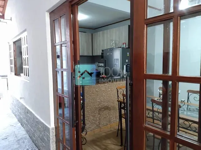 Casa 5 quartos e 3 banheiros, à venda, no bairro Jardim Pararangaba em São José dos Campos