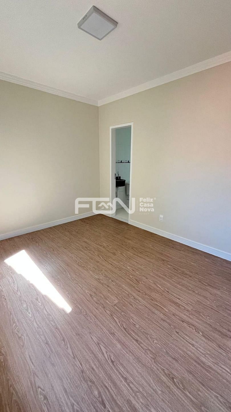 Casa, 4 quartos, 200 m² - Foto 11