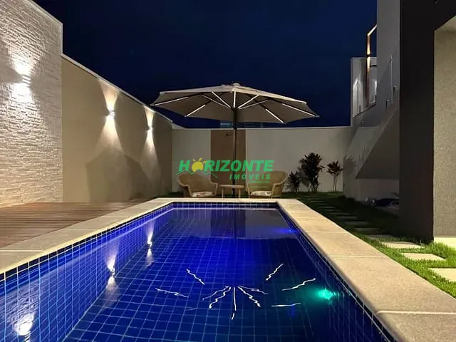 Casa com 451m² 3 quartos e 4 banheiros, à venda, no bairro Urbanova em São José dos Campos