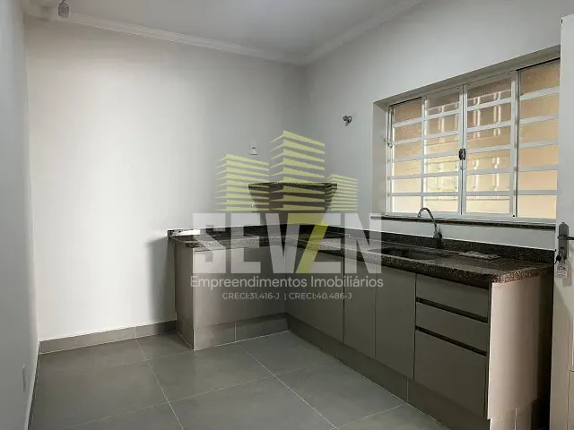 Casa com 360m² 3 quartos e 4 banheiros, à venda, no bairro Novo Jardim Pagani em Bauru