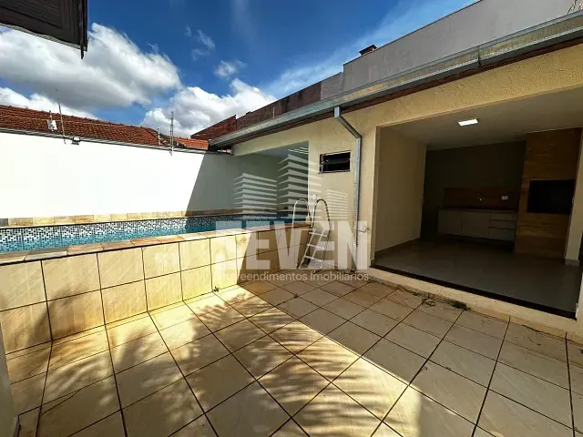 Casa com 360m² 3 quartos e 4 banheiros, à venda, no bairro Novo Jardim Pagani em Bauru