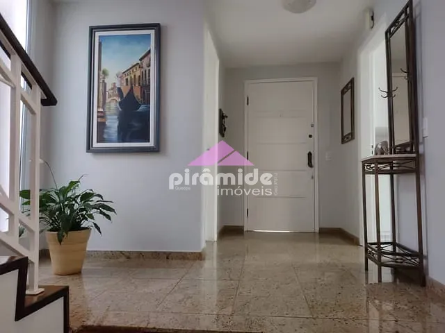 Casa 3 quartos e 4 banheiros, à venda, no bairro Jardim Esplanada em São José dos Campos