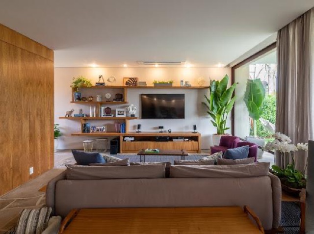 Casa com 2000m² 5 quartos e 5 banheiros, para alugar, no bairro Porto Feliz em Porto Feliz
