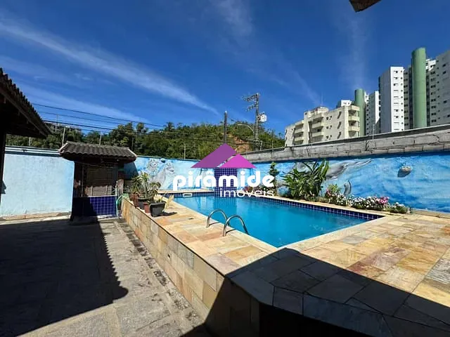 Casa com 417m² 4 quartos e 5 banheiros, à venda, no bairro Prainha em Caraguatatuba