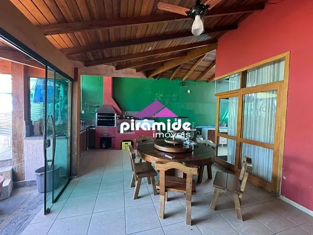 Casa com 417m² 4 quartos e 5 banheiros, à venda, no bairro Prainha em Caraguatatuba