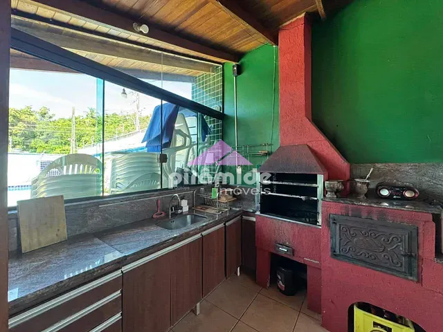 Casa com 417m² 4 quartos e 5 banheiros, à venda, no bairro Prainha em Caraguatatuba