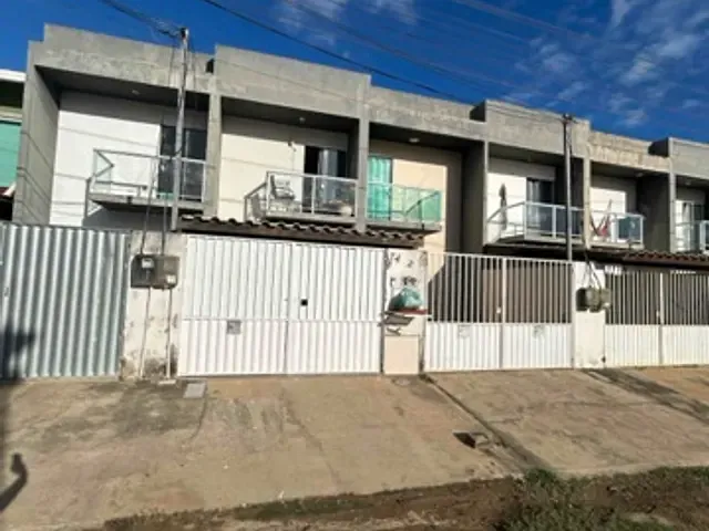 Casa com 80m² 2 quartos e 3 banheiros, à venda, no bairro Vivendas do Coqueiro  em Campos dos Goytacazes