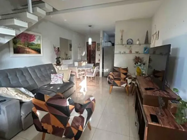 Casa com 80m² 2 quartos e 3 banheiros, à venda, no bairro Vivendas do Coqueiro em Campos dos Goytacazes