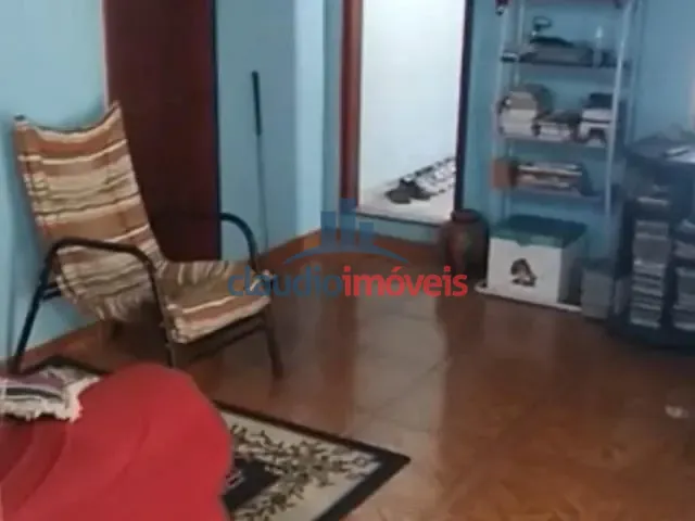 Casa com 84m² 3 quartos e 2 banheiros, à venda, no bairro Centro em Barra Mansa