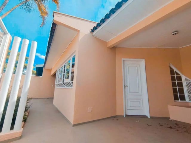 Casa com 250m² 3 quartos e 3 banheiros, à venda, no bairro Jardim Alvorada em Londrina