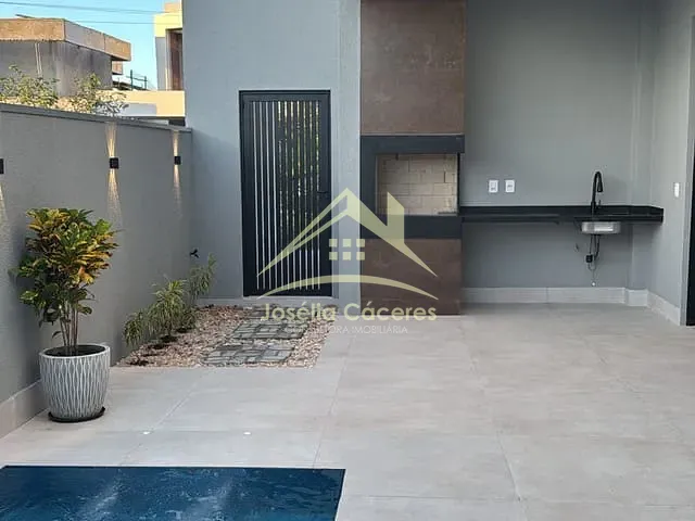 Casa com 300m² 3 quartos e 5 banheiros, à venda, no bairro Boa Esperança em Cuiabá