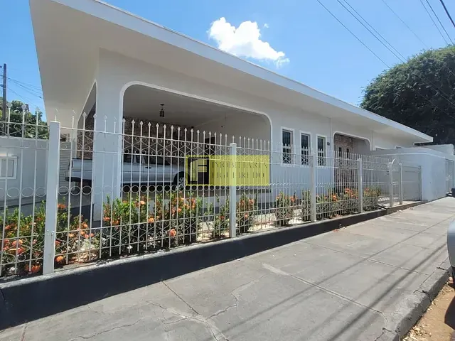 Casa com 250m² 3 quartos e 3 banheiros, para alugar, no bairro Boa Vista em São José do Rio Preto