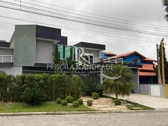 Casa com 341m², à venda, no bairro Morada da Praia em Bertioga