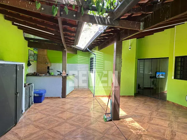 Casa 2 quartos e 2 banheiros, à venda, no bairro Vale do Igapó III em Bauru