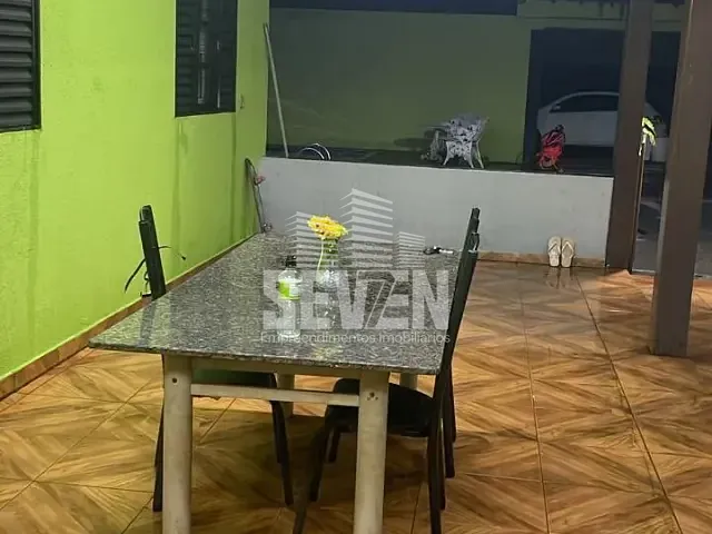 Casa 2 quartos e 2 banheiros, à venda, no bairro Vale do Igapó III em Bauru