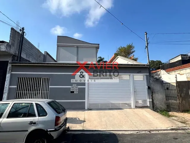 Casa 2 quartos e 2 banheiros, à venda ou para alugar, no bairro Vila Carmosina em São Paulo