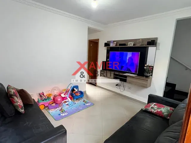 Casa 2 quartos e 2 banheiros, à venda ou para alugar, no bairro Vila Carmosina em São Paulo