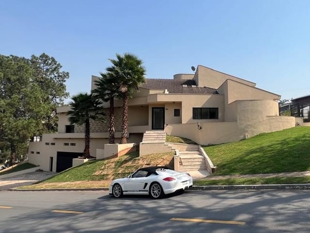 Casa com 1100m² 4 quartos e 7 banheiros, para alugar, no bairro Alphaville Residencial Um em Barueri