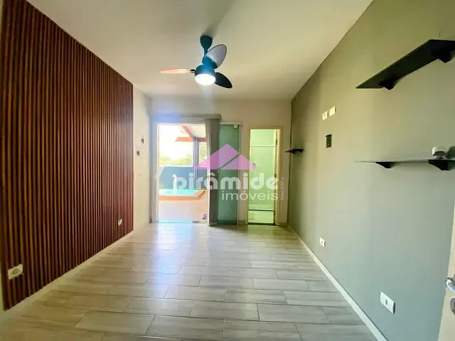 Casa 3 quartos e 2 banheiros, à venda, no bairro Eugênio de Mello em São José dos Campos