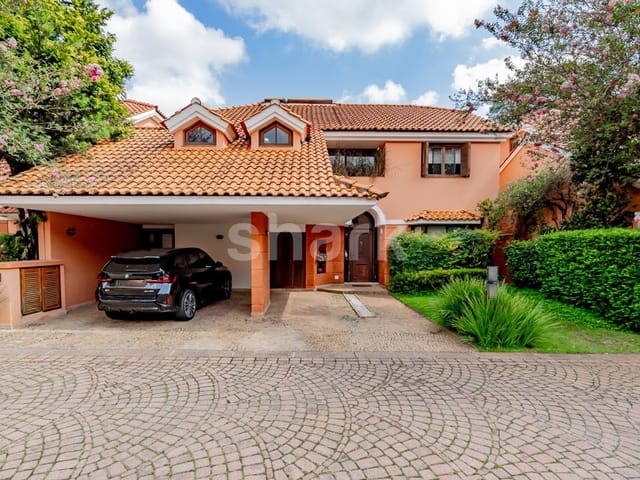 Casa com 500m² 4 quartos e 4 banheiros, à venda, no bairro Jardim Sílvia (Zona Oeste) em São Paulo