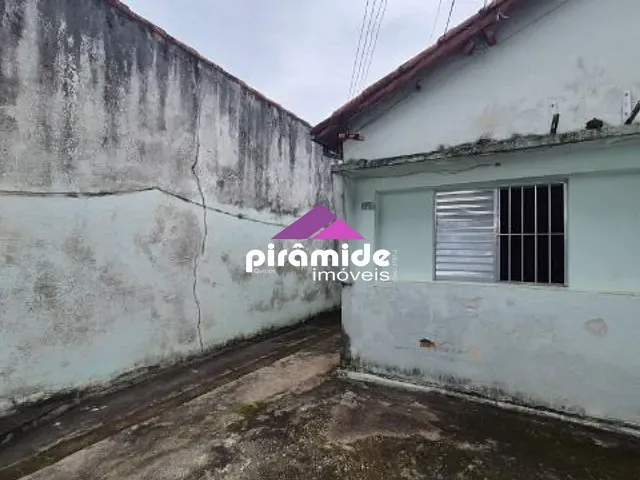 Casa com 200m² 1 quarto e 1 banheiro, à venda, no bairro Santana em São José dos Campos