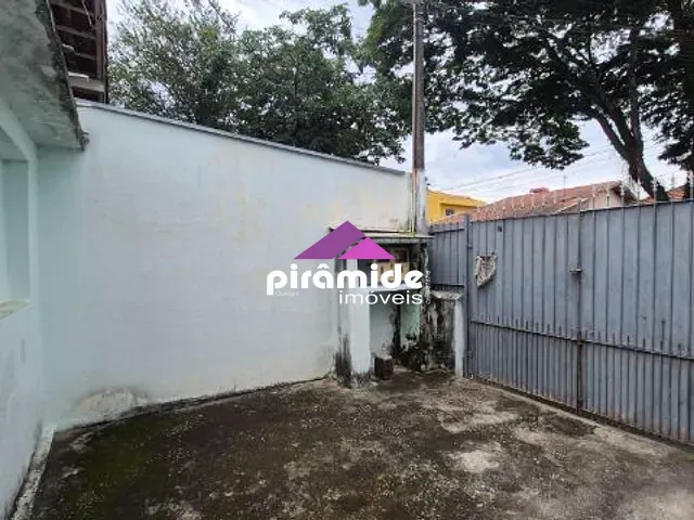 Casa com 200m² 1 quarto e 1 banheiro, à venda, no bairro Santana em São José dos Campos