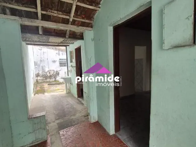 Casa com 200m² 1 quarto e 1 banheiro, à venda, no bairro Santana em São José dos Campos