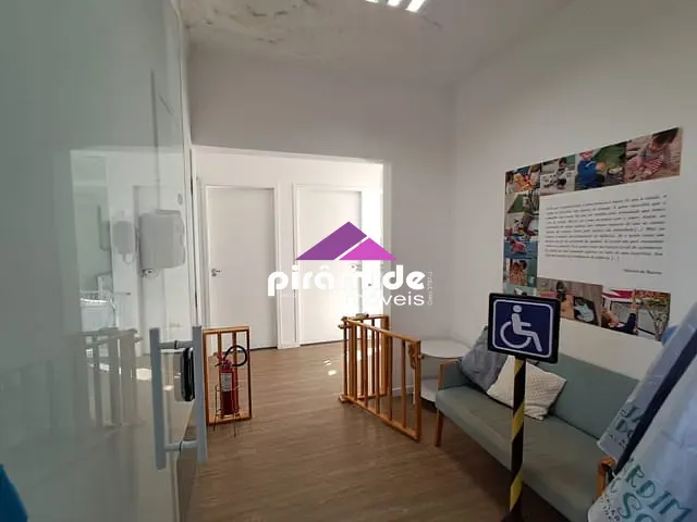 Casa para alugar, no bairro Portal dos Passaros em São José dos Campos
