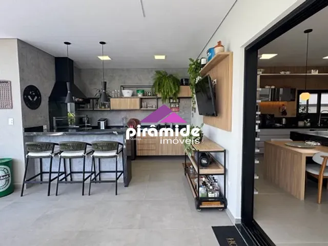 Casa com 497m² 5 quartos e 7 banheiros, à venda, no bairro Urbanova em São José dos Campos