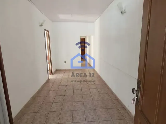Casa com 147m² 4 quartos e 1 banheiro, à venda, no bairro Centro em Caraguatatuba