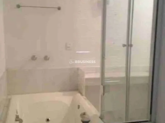 Casa com 300m² 3 quartos e 1 banheiro, à venda, no bairro Parque Califórnia em Campos dos Goytacazes