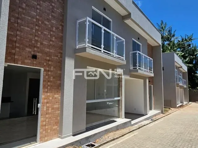 Casa 4 quartos e 4 banheiros, à venda, no bairro Caixa D'Água em Lauro de Freitas