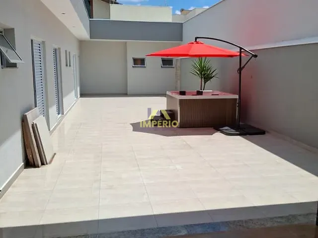 Casa com 350m² 3 quartos e 4 banheiros, à venda, no bairro Residencial São Bento em Salto
