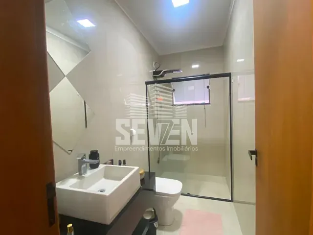 Casa com 304m² 3 quartos e 4 banheiros, à venda, no bairro Floratta Nações Residencial em Bauru