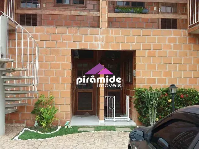 Casa 1 quarto e 1 banheiro, à venda, no bairro Martim de Sá em Caraguatatuba