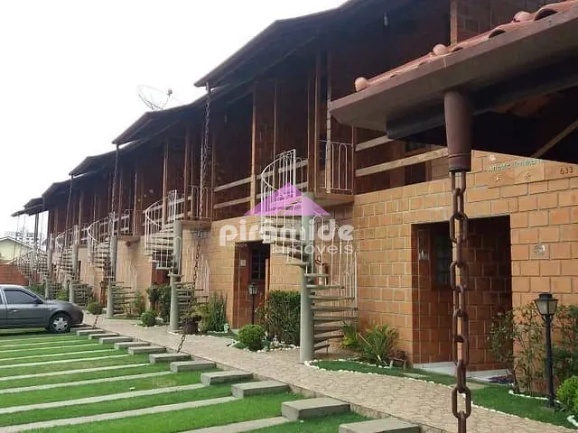 Casa 1 quarto e 1 banheiro, à venda, no bairro Martim de Sá em Caraguatatuba