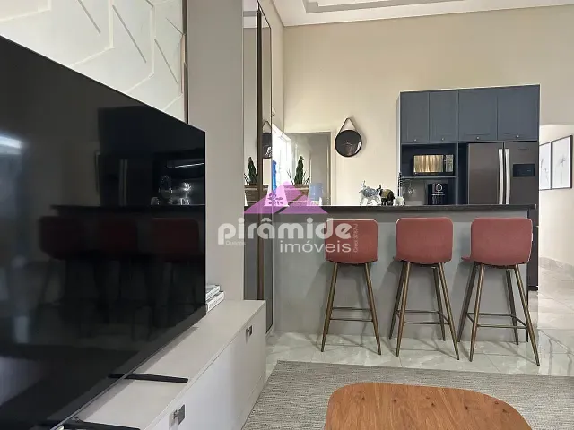 Casa 3 quartos e 3 banheiros, à venda, no bairro Condomínio Terras do Vale em Caçapava