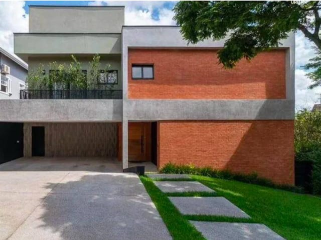 Casa com 484m² 4 quartos e 6 banheiros, à venda, no bairro Alphaville em Santana de Parnaíba