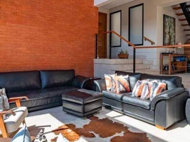 Casa com 484m² 4 quartos e 6 banheiros, à venda, no bairro Alphaville em Santana de Parnaíba