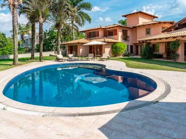 Casa com 4000m² 4 quartos e 8 banheiros, à venda ou para alugar, no bairro Residencial Tamboré em Barueri